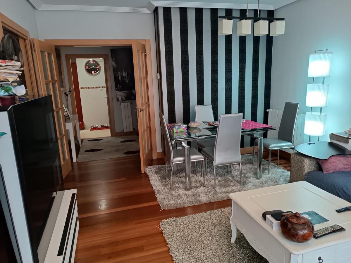 Karmelo Junto Al Metro Apartment Bilbao Exterior photo